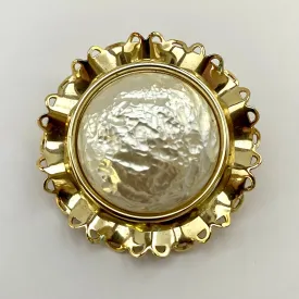 1960s Faux Pearl Flower Brooch