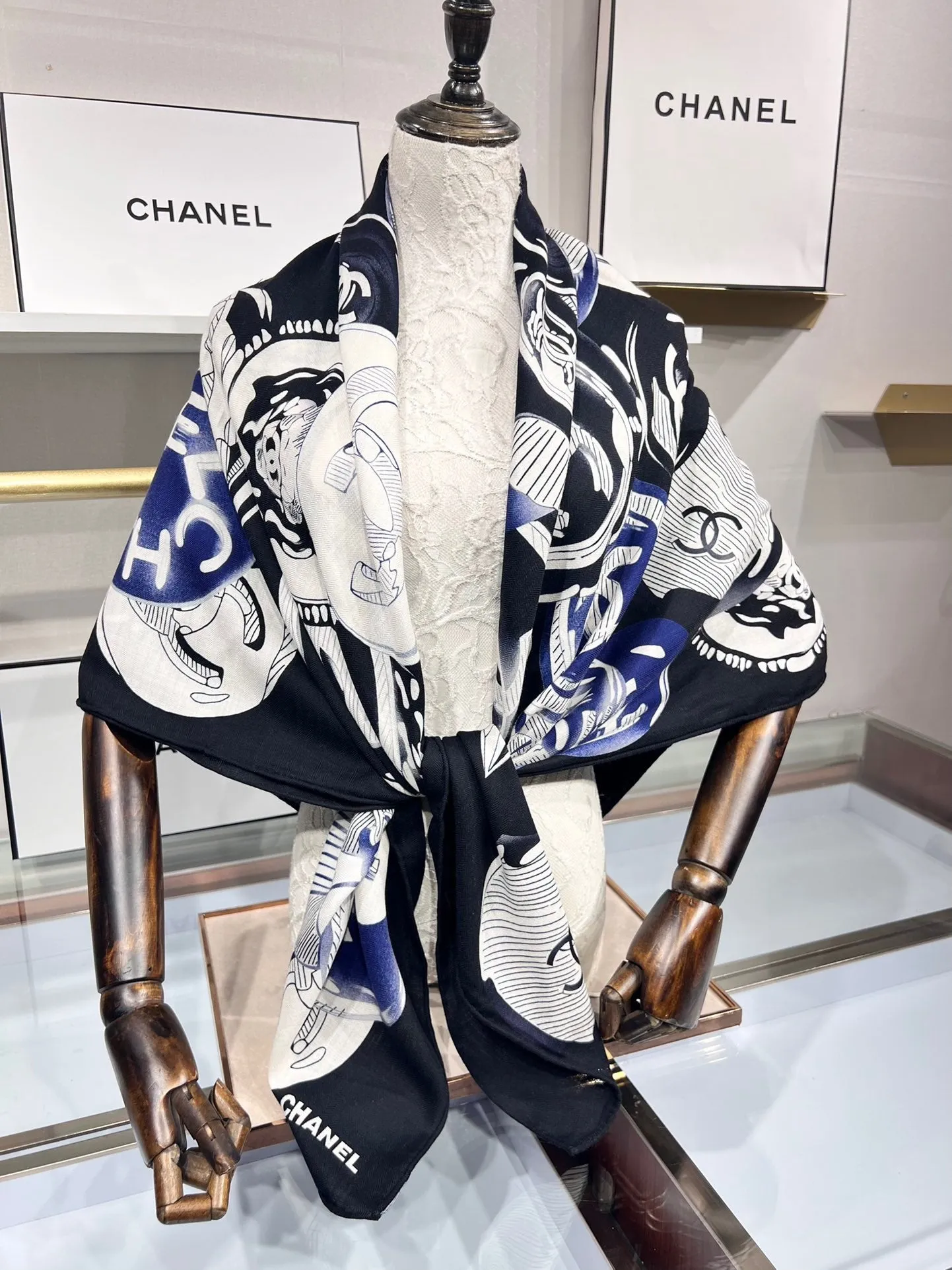 CLTH338 CC Cashmere Square Scarf / 140x140cm(55.1x55.1in)
